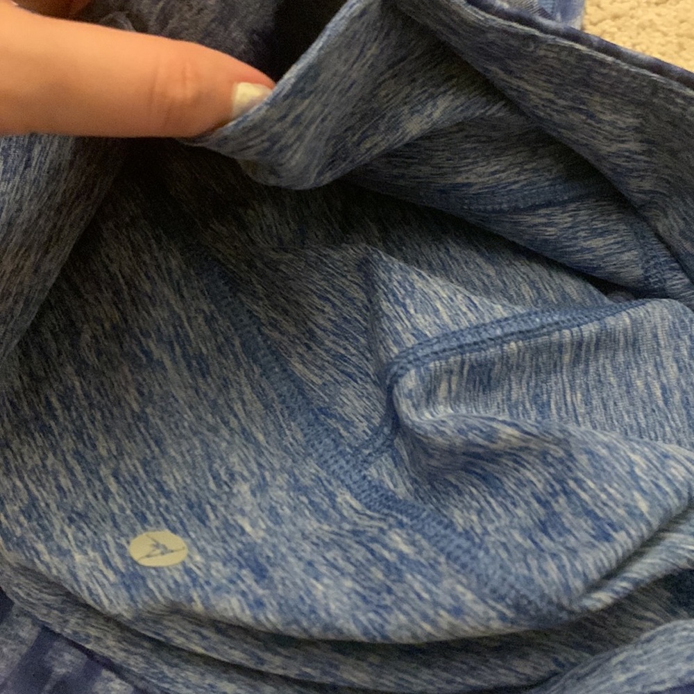 Size Large Active Life Blue Patterned Leggings - image 5